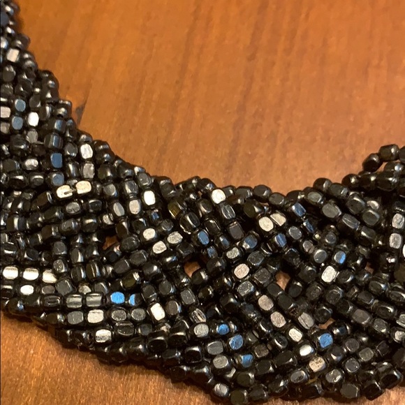 SCAD collection necklace - Picture 2 of 3
